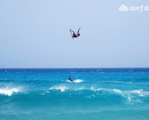 strapless kitesurfing