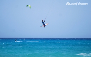 strapless kitesurfing