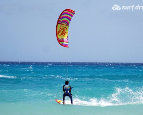 strapless kitesurfing